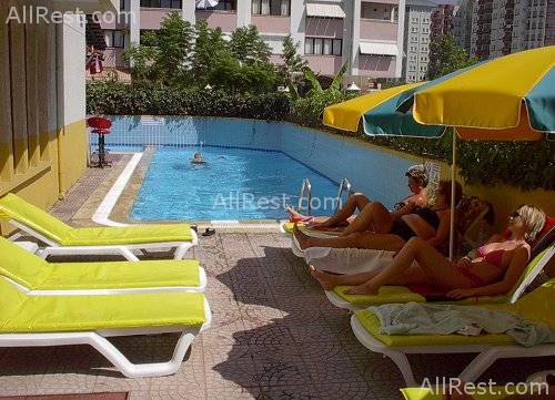 Aurora Hotel 9